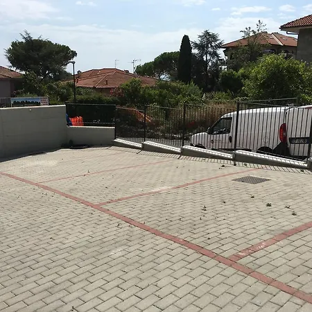Al Castello Vistamare Nyaraló Diano Marina